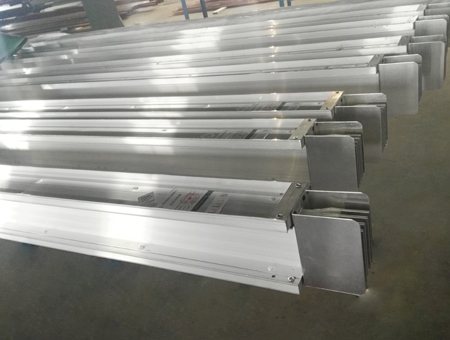 空氣式封閉母線槽與電纜有什么區(qū)別？